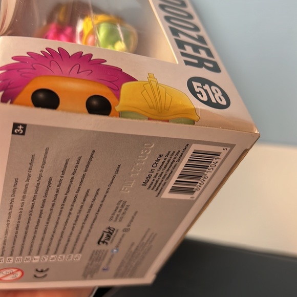 Funko Pop Fraggle Rock Gobo with Doozer 518 in Pop Protector - Picture 8 of 9